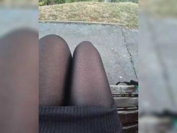 AmberLove12 webcam bongacams model stream image