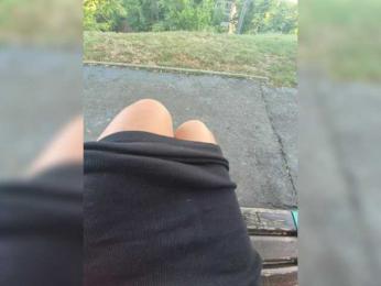 AmberLove12 webcam bongacams model stream image