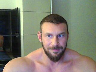 Kevin Muscle webcam model stream image