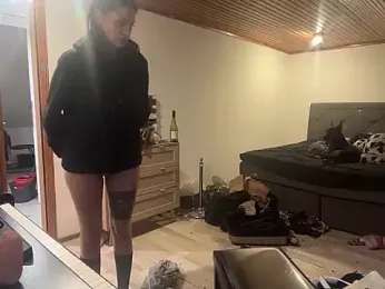 ClaireDeLunee webcam model stream image