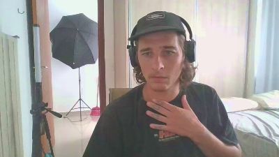 Wave_Boy webcam model stream image