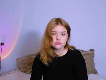 Lasey webcam model stream image