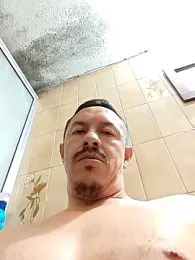 L_hotcream webcam model stream image