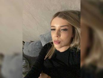 Sex-Milka webcam model stream image