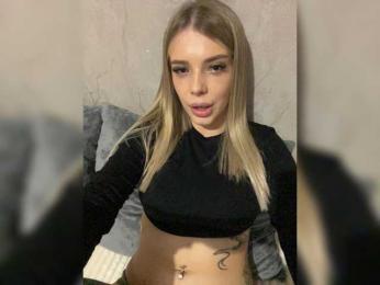 Sex-Milka webcam model stream image