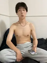 XRIIX webcam stripchat model stream image