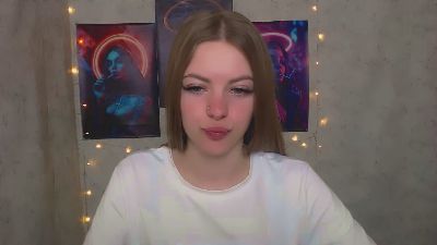 AmaliaLaus_ webcam model stream image