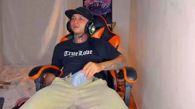 enjoymycock999 webcam model stream image