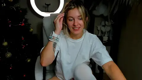 foxy_blond webcam model stream image