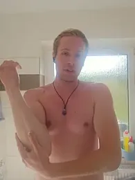 bigdick_ben@xh webcam stripchat model stream image