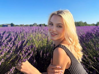 Eden webcam model stream image