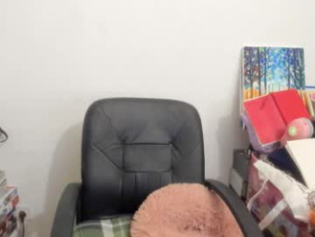 artsyandcraftsy_ webcam model stream image