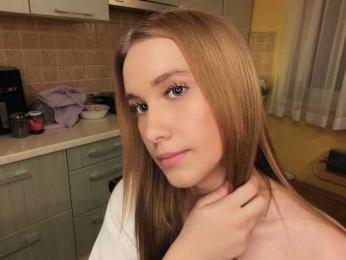LovelyMargo webcam model stream image
