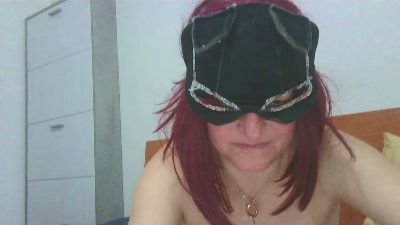 Cornaeamore webcam model stream image