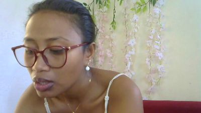ElenaVibe2 webcam model stream image