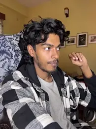 RavenKisses webcam stripchat model stream image