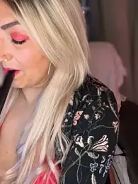 LittleMissEeve webcam model stream image