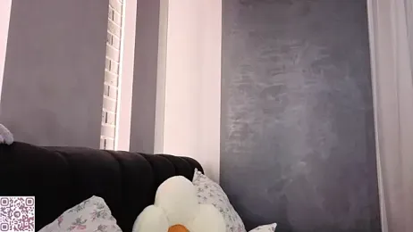 ElvinaRose webcam model stream image