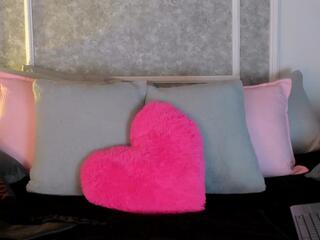 Victoria Lois webcam model stream image