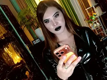 Queen_kendalx19 webcam model stream image