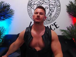 Marco Riciardo webcam flirt4free model stream image