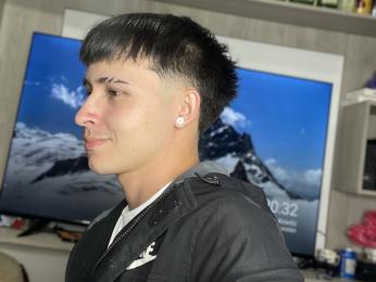 DamienSmith webcam model stream image