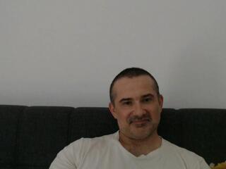 Jerry Walker webcam model stream image