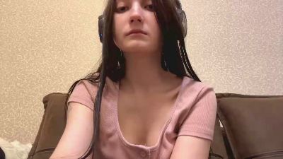 AiKerzer webcam model stream image