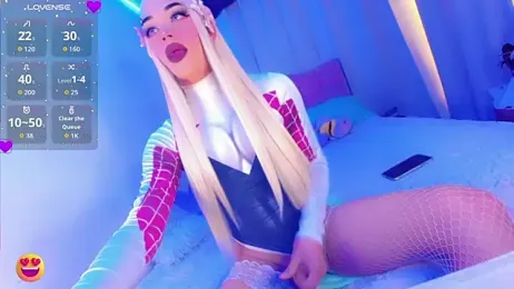 Shiaki_04 webcam stripchat model stream image