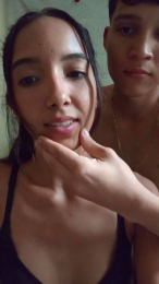 Loveof_twolove4 webcam model stream image