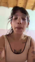 anahi50 webcam model stream image