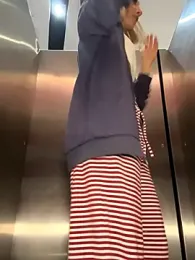 SweetBunnyGF webcam stripchat model stream image