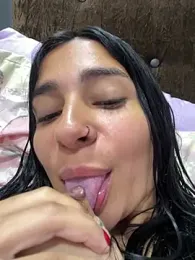 Meganmilk1 webcam model stream image