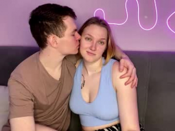 julielourens webcam model stream image