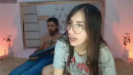 Wishmakers_ webcam model stream image