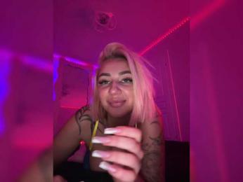 -AmazingBlonde- webcam model stream image