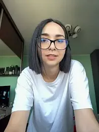TheaMerve webcam stripchat model stream image