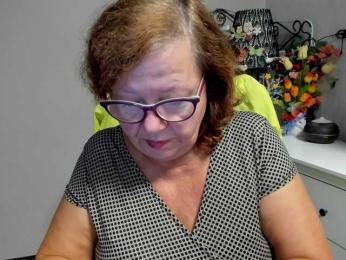 flirty-adele webcam bongacams model stream image