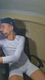 BigElfo webcam cam4 model stream image