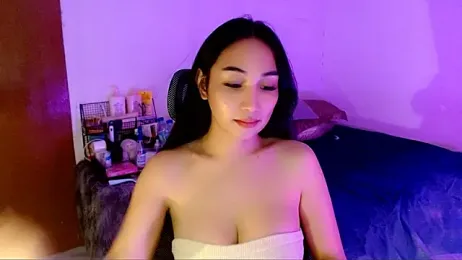 SweetLilly_18 webcam model stream image