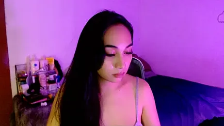 SweetLilly_18 webcam model stream image