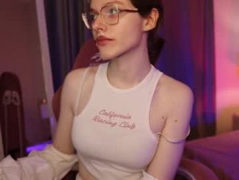 angee_ webcam model stream image