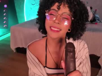 emma_nakamura webcam model stream image