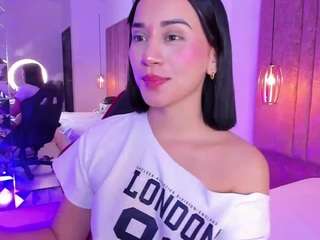 dollieemma webcam model stream image