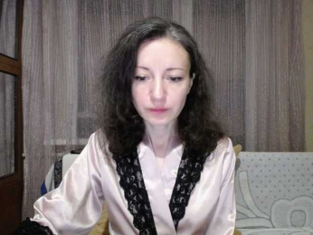 Helenne webcam model stream image