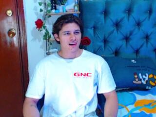 Erick Lion webcam model stream image