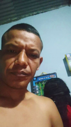 Gata_y_gato webcam model stream image