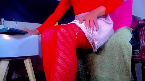 bellatrixx_69 webcam stripchat model stream image