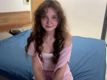ElaWish webcam model stream image