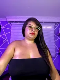 MiiaaJoness webcam model stream image